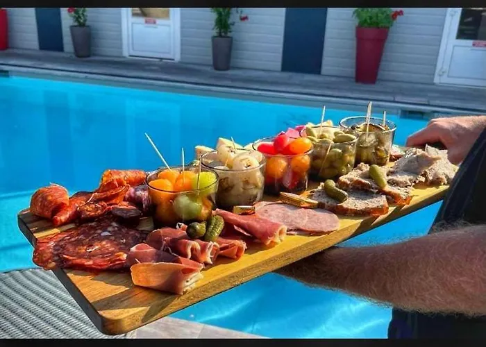 La Piscine מלון וילר-סור-מר