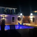 La Piscine